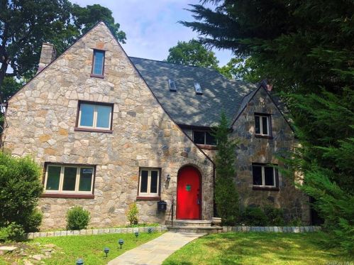 234 Douglas Pl, Mount Vernon, NY 10552-1107