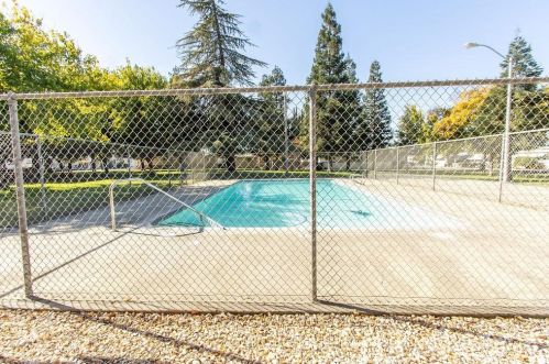 2128 Hacienda Ln, Modesto CA  95350-0207 exterior