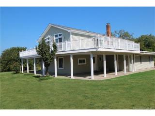 41 Niantic River Rd, Waterford, CT 06385-2529