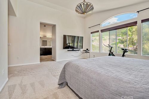 29584 Mammoth Ln, Santa Clarita CA  91387-6216 exterior
