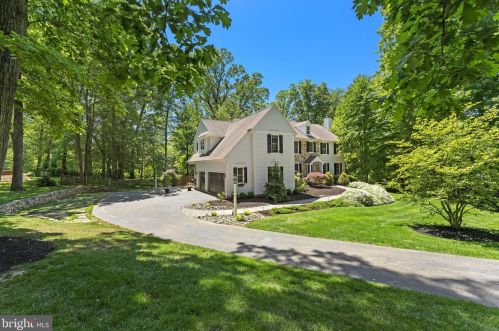 1358 Berwyn Paoli Rd, Berwyn, PA 19312-1860