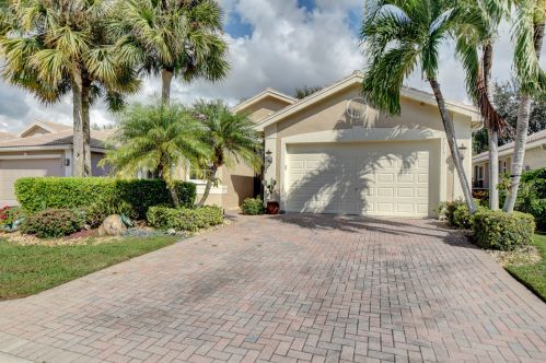 7313 Cortes Lake Dr, Delray Beach, FL 33446-5605