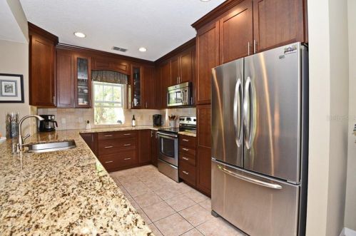 1021 Nash Dr, Kissimmee FL 34747-4310 exterior