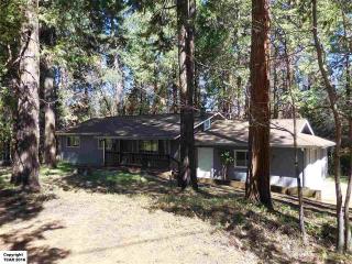 17791 Lucky Strike Trl, Sonora, CA 95370-8914