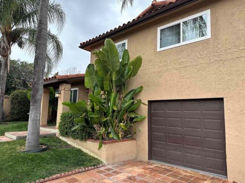 6574 Springfield St, San Diego, CA 92114-1527