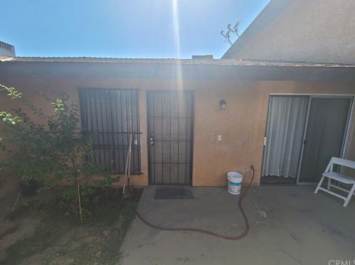4408 Parkwood Ct, Bakersfield, CA 93309-4075