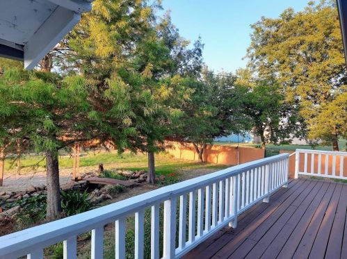 315 Dallas St, Pilot Point TX  76258-2649 exterior