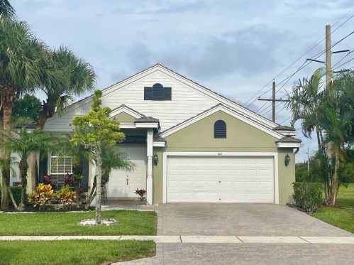 160 Kensington Way, West Palm Beach, FL 33414-4314