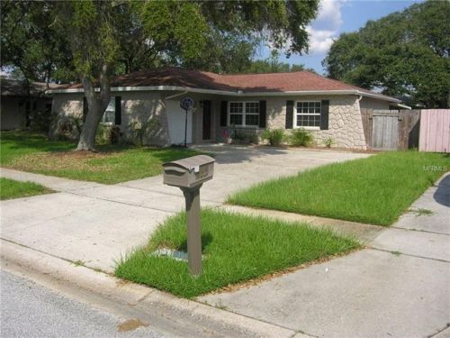 433 Evergreen Dr, Oldsmar, FL 34677-2603