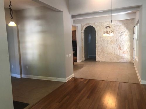 2013 Emma Long St, Austin TX  78723-5392 exterior