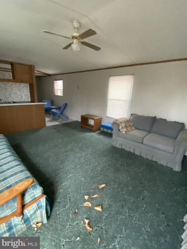 21470 Springhill Dr, Pogue, PA 17264-8212