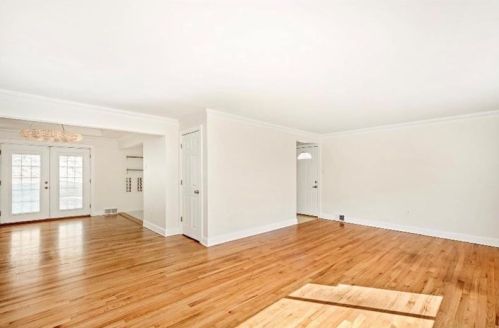 175 Vanadium Rd, Bridgeville, PA 15017-3025