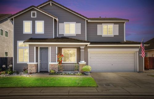 2618 Novi Dr, Riverbank CA  95367-9575 exterior