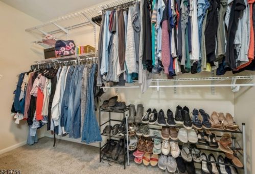 11 Kearny Dr, Wantage NJ  07461-3928 exterior