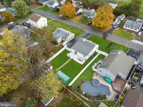 850 Willow St, Southampton PA  18966-3432 exterior