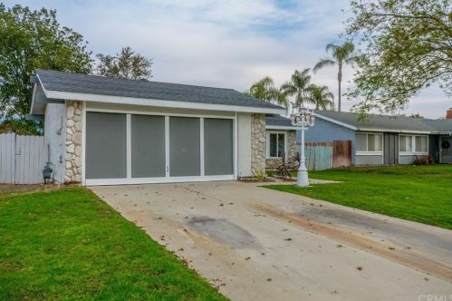 2929 Merion St, Ontario, CA 91761-7530