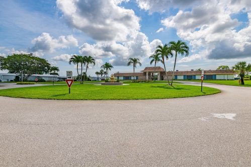 59003 Captiva Bay, Boynton Beach FL  33436-1913 exterior