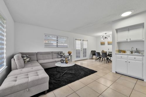 35526 Feliz Ct, Rancho Mirage CA  92270-1233 exterior