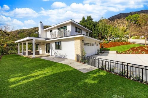 635 Oak Crest Dr, Sierra Madre CA  91024-1130 exterior
