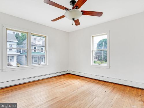 480 Columbia St, Schuylkill Haven PA  17972-2006 exterior