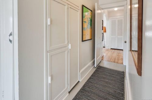 29 Gray St, Poughkeepsie NY 12603-2712 exterior