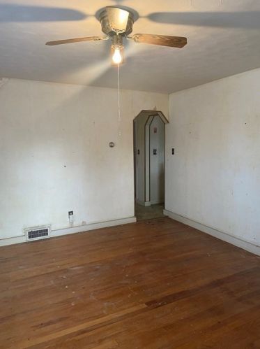 19 Worthington Ave, Shrewsbury, MA 01545-5721