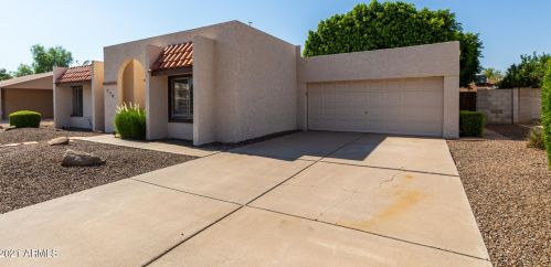 714 Mcnair St, Chandler, AZ 85225-1827