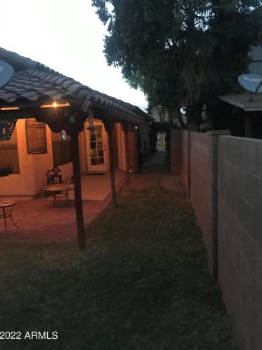 11533 Olive Dr, Avondale AZ  85392-4117 exterior