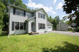 67 Magnolia Cir, Ravena, NY 12143-1723