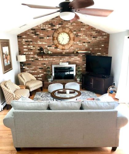 90 Pine Tree Cir, North Kingstown, RI 02852-6710