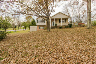 7300 Glastonbury Rd, Knoxville, TN 37931-1815