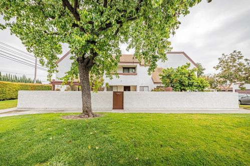 11961 Heritage Cir, Downey, CA 90241-4326
