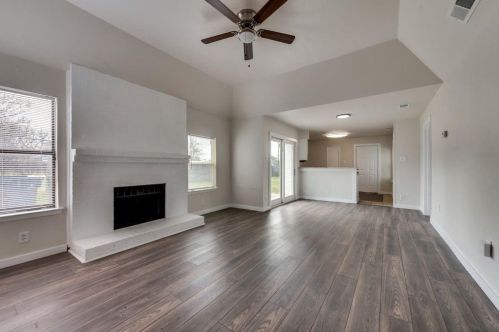 2701 Concord St, Seagoville TX  75159-1924 exterior