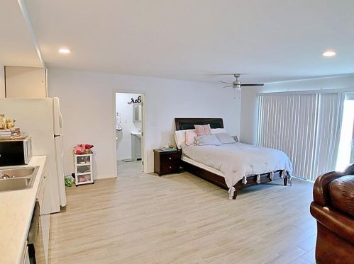 81676 De Oro Ave, Indio CA  92201-3828 exterior