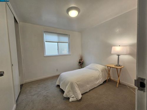 295 Alta Vista Way, Daly City CA  94014-1405 exterior