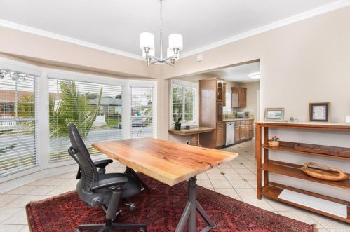 6003 Eckleson St, Lakewood CA  90713-1910 exterior