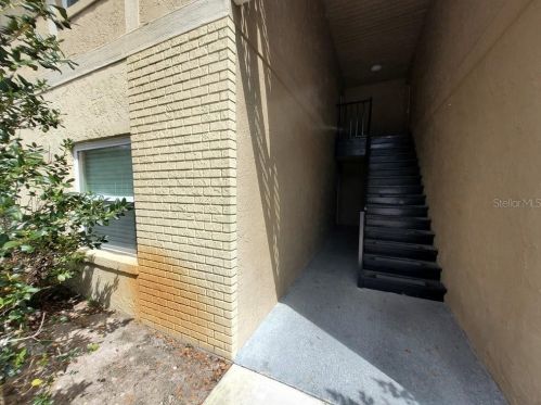9903 Turf Way, Orlando, FL 32837-7865