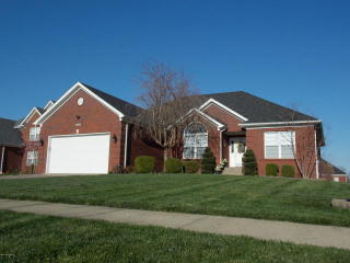 7710 Windgate Dr, Louisville, KY 40291-4222