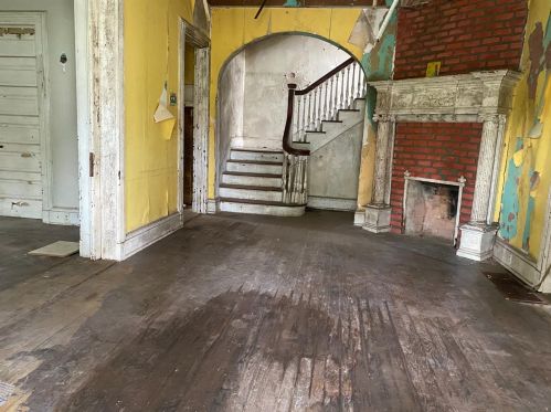 617 Forest Ave, Cincinnati, OH 45229-2627