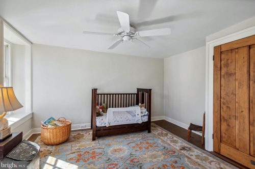 737 Hoover Rd, Blue Bell PA  19422-2015 exterior