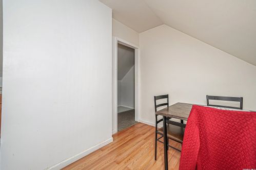 40 State Ave, Wheatley Heights NY  11798-4311 exterior