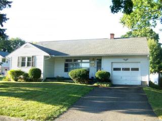 3217 Robins St, Endicott, NY 13760-3450