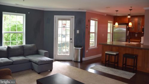 216 Stone Hurst Ct, New Castle DE  19720-3946 exterior