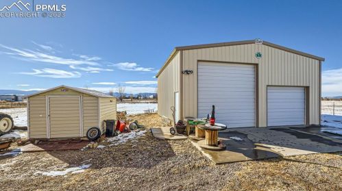 971 Los Charros Dr, Pueblo CO 81007-6168 exterior