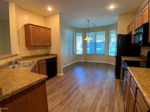 4036 Page Ave, Gilbert, AZ 85234-0732