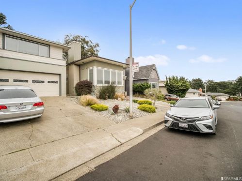 52 Northgate Ave, Daly City, CA 94015-3010