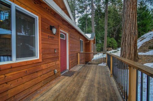 3487 Jade Dr, Pacific House, CA 95726-9742