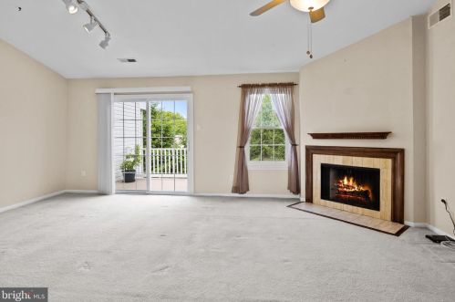 93 Portsmouth Ct, Southampton PA 18966-2620 exterior