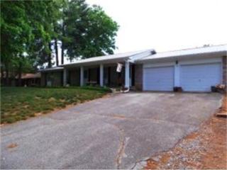565 Dogwood Dr, Kingsport, TN 37663-2236