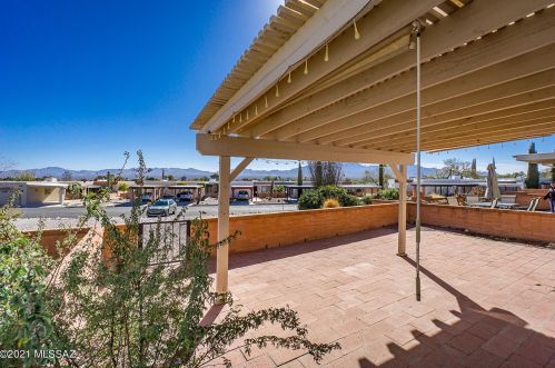 222 Cactus Loop, Green Valley AZ 85614-3113 exterior